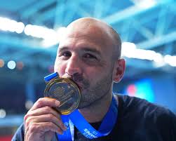 GRÀCIES NIKO 💙💛 🥺 Nikolas Paul García, jugador format al Club,  s'acomiada del CNAB després de 2 temporades al primer equip de waterpolo 🔙  El 2018 va marxar buscant noves oportunitats i