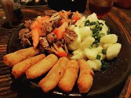 We would like to show you a description here but the site won't allow us. Los Hermanos Governador Valadares Comentarios De Restaurantes Tripadvisor