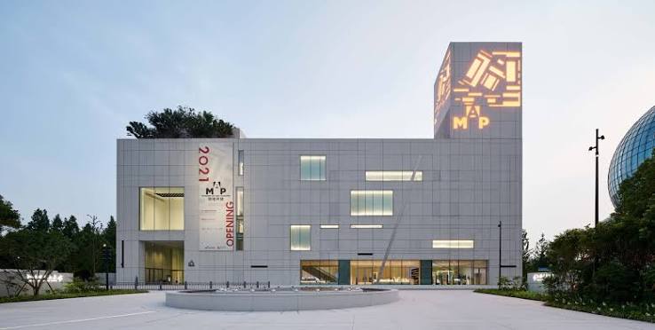 Exterior view of Museum of Art Pudong