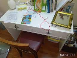 How to build a desk: How Do I Make My Table Taller I Can Barely Sit And Put My Legs Into The Gap Between My Chair And The Table Any Ideas Y All Howto