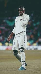 Un juego auténtico el brasileño vinicius junior sufre una rotura de ligamentos de la articulación tibioperonea de la pierna derecha. 26 Vinicius Junior Ideas Real Madrid Madrid Soccer