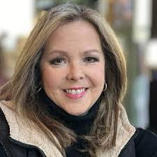 Candace Satterfield's Instagram, Twitter & Facebook