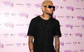 Chris' rep tells tmz that he brought the tattoo artist a design based on an ad he saw, and it is not rihanna or an abused woman. Hd Wallpaper Chris Brown Rihanna Face Tattoo Man Dude Neck Tattoo Rihanna Tattoo Wallpaper Flare