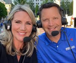 Shauna Parsons's Instagram, Twitter & Facebook