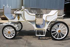 Classical Wedding Sightseeing Carriage ...