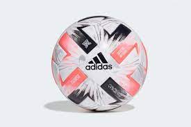Les anneaux, le symbole des jeux olympiques. Le Ballon Des Jeux Olympiques De Tokyo Devoile L Equipe