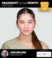 Candace Burrows's Instagram, Twitter & Facebook