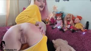 Scatshit: Cute camgirl deepthroat and dirty… ThisVid.com