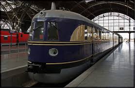 Ein fluch verdammte einst den fliegenden holländer dazu, bis zum jüngsten tag auf seinem schiff über die meere zu segeln, ohne jemals einen hafen anlaufen zu dürfen. Hauptbahnhof Leipzig Foto Bild Historische Eisenbahnen Museale Bahnen Sonderfahrten Eisenbahn Bilder Auf Fotocommunity
