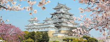 Visit one of japan's three great castles built by the feudal warlord, toyotomi osaka castle is eight stories high and each floor has exhibits. Osaka Castle Uploaded By Cyrielle On We Heart It