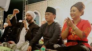 Make social videos in an instant: Istri Habib Syech Bin Abdul Qodir Assegaf Nusagates