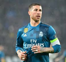 축구황제 펠레와 어깨를 겨루는 유명한 축구선수 리오넬 메시의 명반입니다. Pin De Juan Tempran Em Madrid Sergio Ramos