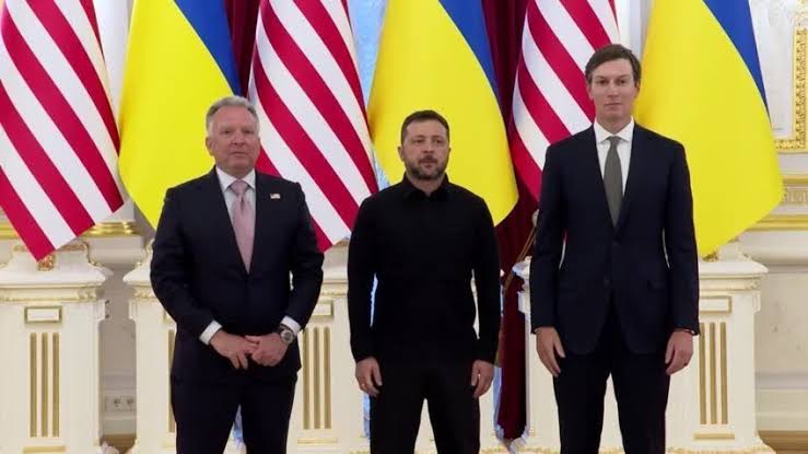 Zelensky busca retomar diálogo com os Estados Unidos em reunião na Noruega