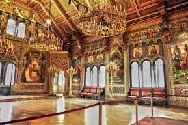 Inside Neuschwanstein Castle Germany Inside View Photos And Images Of The Neuschwanstein Castle In Neuschwanstein Castle Germany Castles Castles Interior
