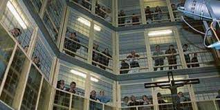 Casa circondariale marassi il carcere più grande di genova Trovato Caricabatterie In Cella Detenuti In Protesta Nel Carcere Di Marassi Genova Cronaca