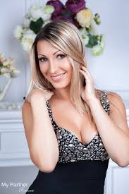 If you want to meet captivating, compatible single women with a lot to offer, elitesingles is a great place to start. Single And Lonely Ladies Are Also Seeking Men Join Flirt Com To Find Local Girls Our Dating Site Is The Best Place T Meet Local Women Single Women Meet Girls