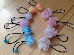 簡単 お花みたいなポンポンリボンのヘアゴムの作り方 その他 ファッション アトリエ ハンドメイド ヘアゴム 作り方 子供 ヘアゴム ハンドメイド 作り方 ハンドメイド