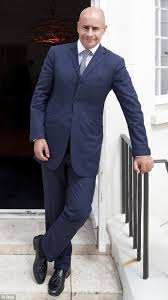 Johan eliasch is the chairman and ceo of head, and special representative of the prime minister of the united kingdom. This Is Johan Eliasch The Swedish Ceo Of Head That Purchased And Preserved 400k Acres Of Amazonian Rainforest A Real Life Super Hero 9gag