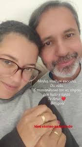 Eu não quero parecer demagogo com aqueles textos longos sobre o dia dos  namorados. Mas quero que saiba que você é a razão da minha felicidade. Amo  você demais. Você esteve ao