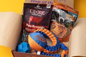 Each gift box comes with a gift tag of your choice, along with a handwritten note from you (don't worry, we have great handwriting!) add your personal message in the notes section at checkout, and leave the rest to us. The Best Pet Subscription Boxes For 2021 Reviews By Wirecutter