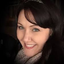 Cate Tolnai (catetolnai)