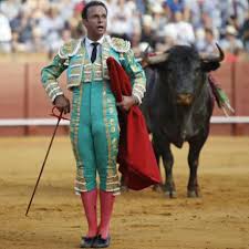Antonio Ferrera y el toro Mecanizado de Victorino Martín, la mejor faena de  farolillos de Sevilla - infoguadiato.com