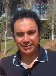El español regresa al país norteamericano para hacerse cargo del club de donde salió hugo sánchez, compañero suyo en el. Hugo Sanchez Wikipedia