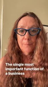 Noreen Howard's Instagram, Twitter & Facebook