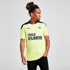 The iconic black and white striped home kit features a fresh. Newscastle United Trikots Fussballbekleidung Jd Sports