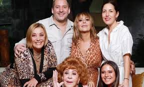 Get all the lyrics to songs by alejandra guzmán and join the genius community of music scholars to learn the meaning behind the lyrics. Sc Fobjwua1vem