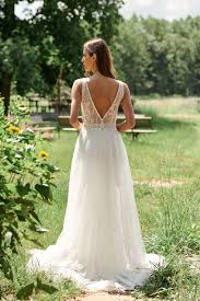 Der braut tempel ist ihr exklusiver anbieter für schwarze brautkleider. Mode De Pol Brautkleider Hochzeitskleider Kollektion Elizabeth Brautmode Diamore