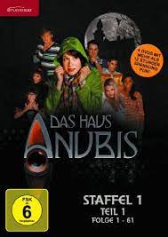 With jenthe veulemans, kristina dumitru, alicia endemann, daniel wilken. Das Haus Anubis Staffel 1 Teil 1 Folge 1 61 4 Dvds Amazon De Florian Prokop Kristina Schmidt Daniel Wilken Franziska Alber Karim Gunes Alicia Endemann Fereba Kone Marc Dumitru Kai Helm Gerda