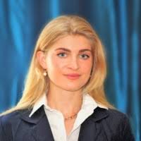 1900+ "Romaine" profiles