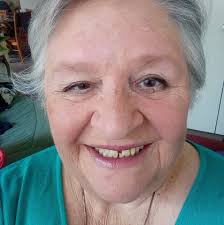 How does the Daily Challenge scoring work?