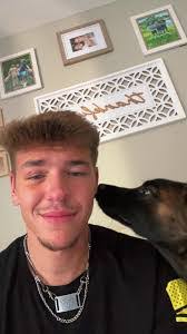 Ethan Willard's Instagram, Twitter & Facebook