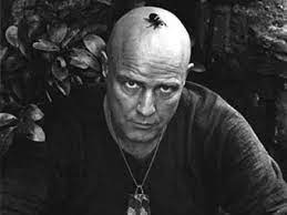 Я видел такие ужасы… ты и сам их видел. Marlon Brando Kadr Iz Filma Apokalipsis Segodnya