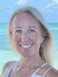 Wendy Sullivan's Instagram, Twitter & Facebook