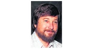 Lee Hahn's Instagram, Twitter & Facebook