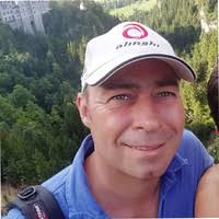 70+ Profile mit dem Suchbegriff „Fitting“