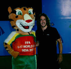 Sport mascots for small and big teams worldwide representing brands like toyota, adidas, nestle or sport mascot is a very successful and specific niche of teams branding. Fc Barcelona India On Twitter Barca Legend Puyol With Mascot Kheleo In New Delhi Puyolinindia Fifau17wc Fcblive