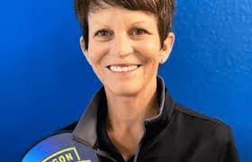 Brett Noel's Instagram, Twitter & Facebook