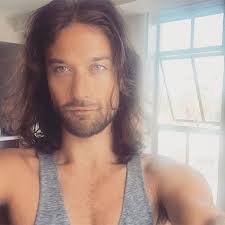 We did not find results for: 15 Dudes That Prove Guys With Long Hair Are Absolute Dreamboats