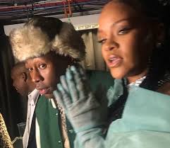 Sara Layne (sarawhosoever)