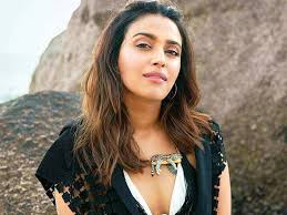 Swara bhaskar spotted the airport some time ago with her boyfriend. Swara Bhaskar Fans Home Facebook