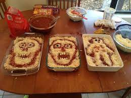 Need some healthier halloween sweets? Mommy On The Money Halloween Lasagnas A Creepy Vegetarian Main Course Halloween Food Dishes Halloween Food Dinner Halloween Dishes Halloween Food For Party