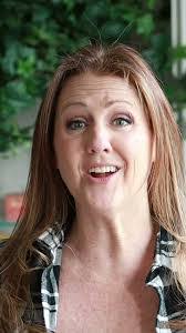 Sarah Seaberg's Instagram, Twitter & Facebook