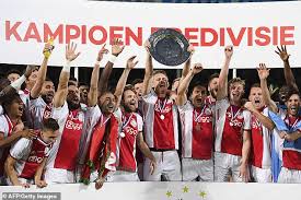 Verfolgen sie die tabelle der eredivisie live für die saison 2020/2021: Niederlandische Fussball Set Fur Eine Riesige Juristische Reihe Nun Die 2019 20 Saison Nicht Beenden Kann Und Europa Schaut Auf Die Aktuelle Boulevard Nachrichten Und Fotogalerien Zu Stars Sternchen