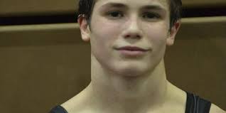 High school wrestling: Hildebrandt NIC wrestling MVP