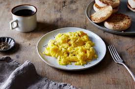 How to Make the Best Scrambled Eggs - Perfect Scrambled Eggs ...