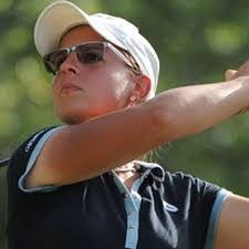 Caroline Afonso's Instagram, Twitter & Facebook